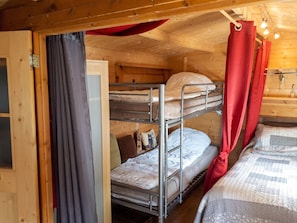 2 bedrooms, iron/ironing board, travel crib, free WiFi