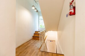 Staircase - Ze Residence Bang Aor (Bangkok)