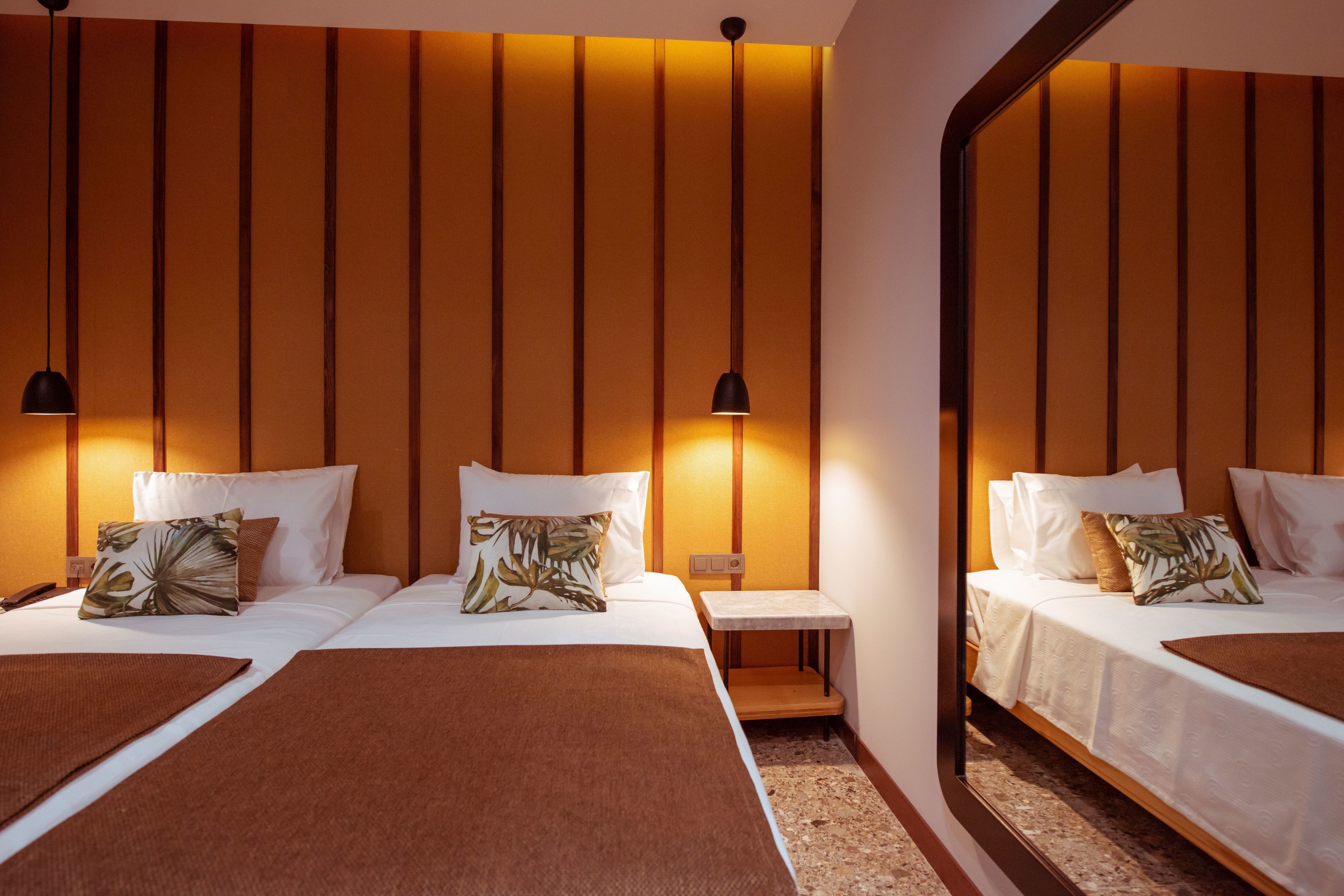 superior room, garden view | premium bedding, free minibar items, in-room safe, desk