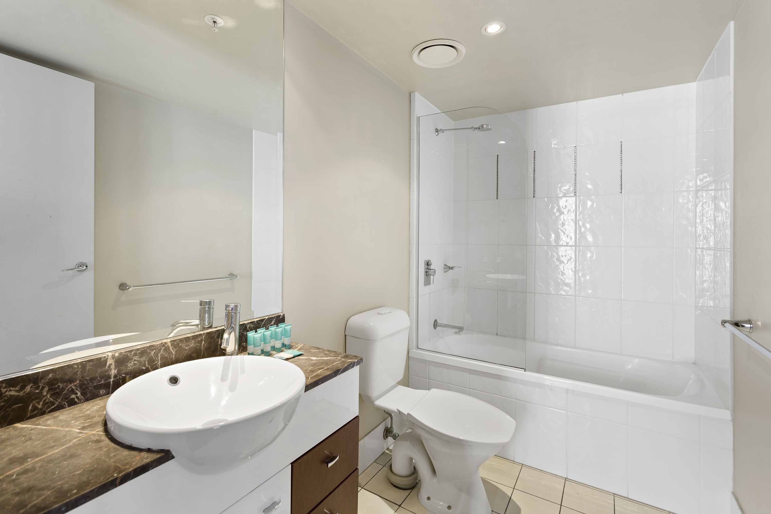 Chevron Renaissance Ocean View — image 3