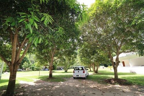 Lavigne self Catering