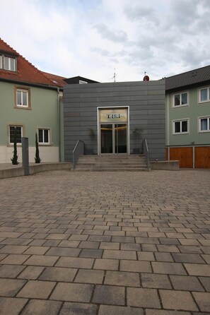 Exterior - Hotel Tari (Hoechberg)