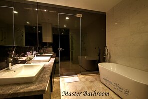 Shower, free toiletries, hair dryer, towels