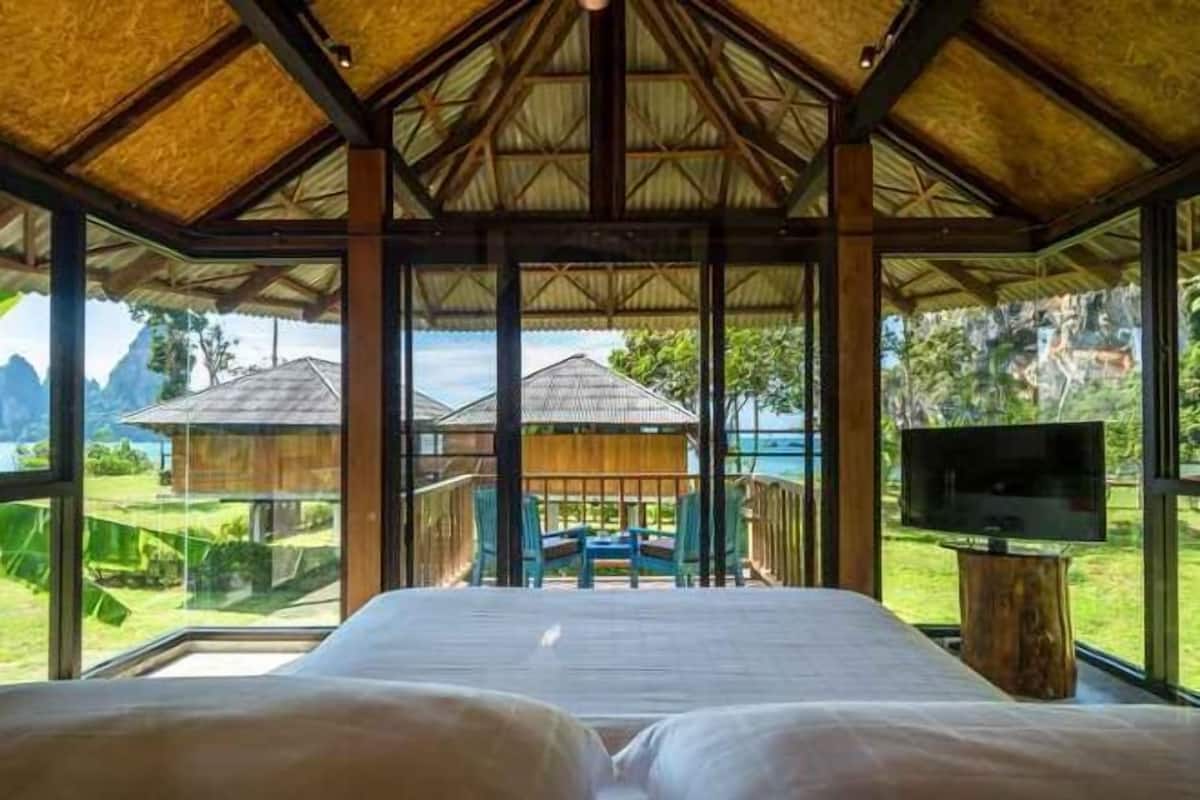 Rideaux occultants, Wi-Fi gratuit, draps fournis