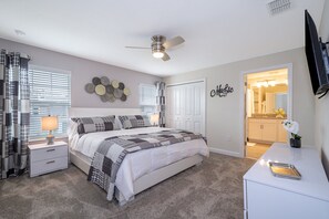 4 chambres, fer et planche à repasser, Wi-Fi gratuit, draps fournis