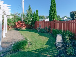 Property grounds - Parrish Room at  BNB (Yelm)