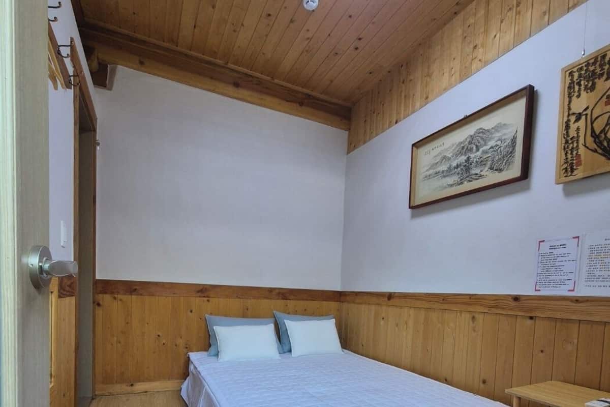 Traditional Room (Ssang-Doong-Ee) | Blackout drapes, soundproofing, free WiFi