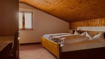 Bureau, draps fournis