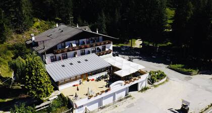 Laugen Cafe Pizza BB