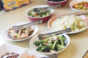 含每日台式早餐