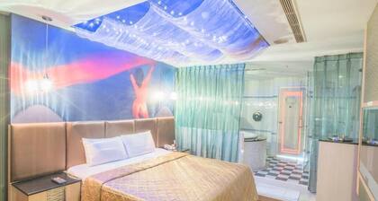 Alexander Motel