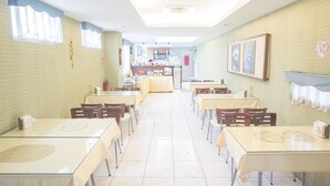 Desayuno taiwanés gratuito y diario