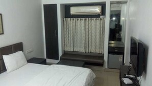 Unclassified image, 3 of 7, button - Hotel Paradise Nagpur (Nagpur)