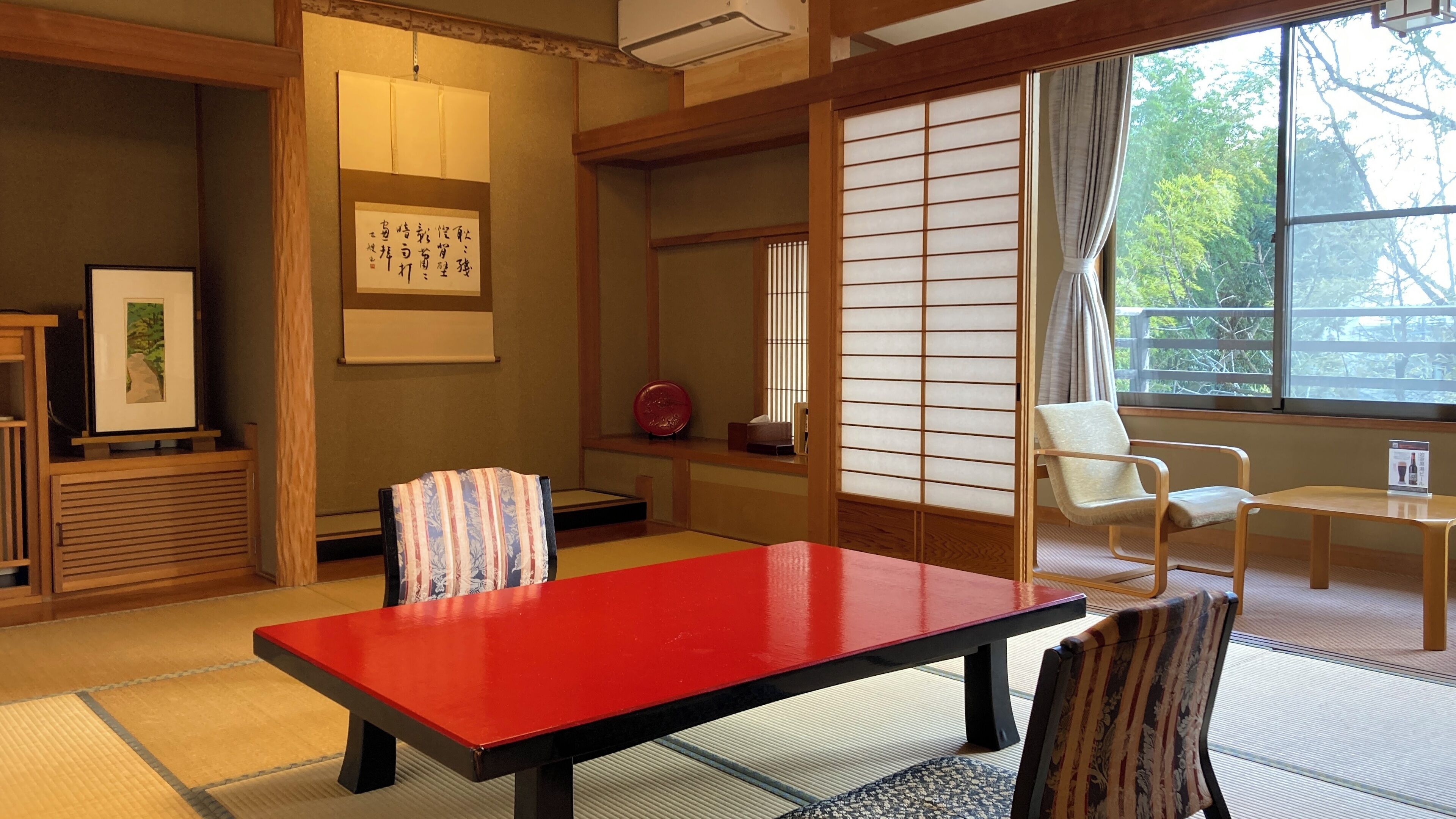 Tradisjonelt rom, ikke-røyk (Japanese Style, YUTORI NO MA, For 6) | Safe på rommet, blendingsgardiner og strykejern/-brett