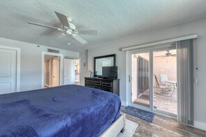 3 Schlafzimmer, Schreibtisch, BĂŒgeleisen/BĂŒgelbrett, kostenloses WLAN