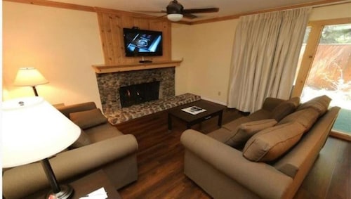 Lake Tahoe Incline Village Getaway North Lake Lodges  Condo Timeshare reduced!!