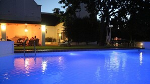Unclassified image, 2 of 14, button - Canetsfontein Guest Cottage (Wellington)