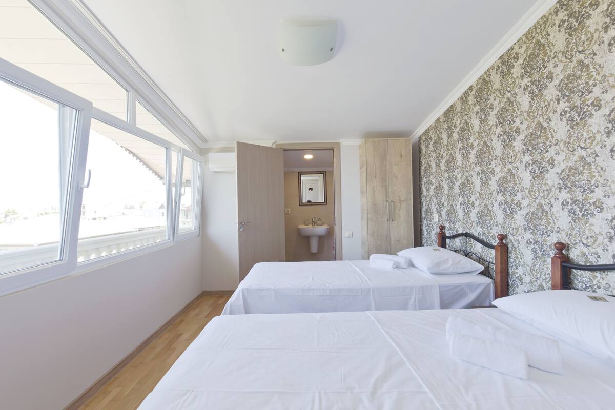 Design-Zweibettzimmer (19-1)