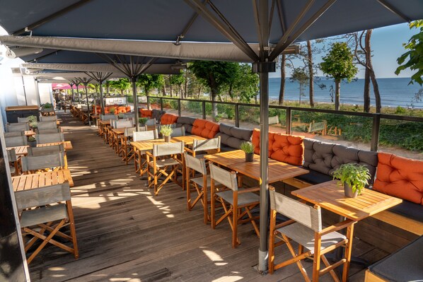 Terrace/patio - Nymphe Strandhotel & Apartments (Binz)