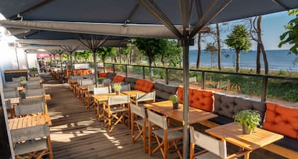 Nymphe Strandhotel & Apartments