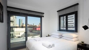 Panoramic Apartment - 3BR Penthouse on Rothschild by HolyGuest (Tel Aviv)