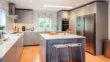 Bungalow, có phòng tắm riêng, quang cảnh một góc biển | Nhà hàng