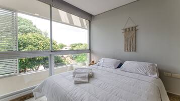 1 chambre, couette en duvet d'oie, décoration personnalisée