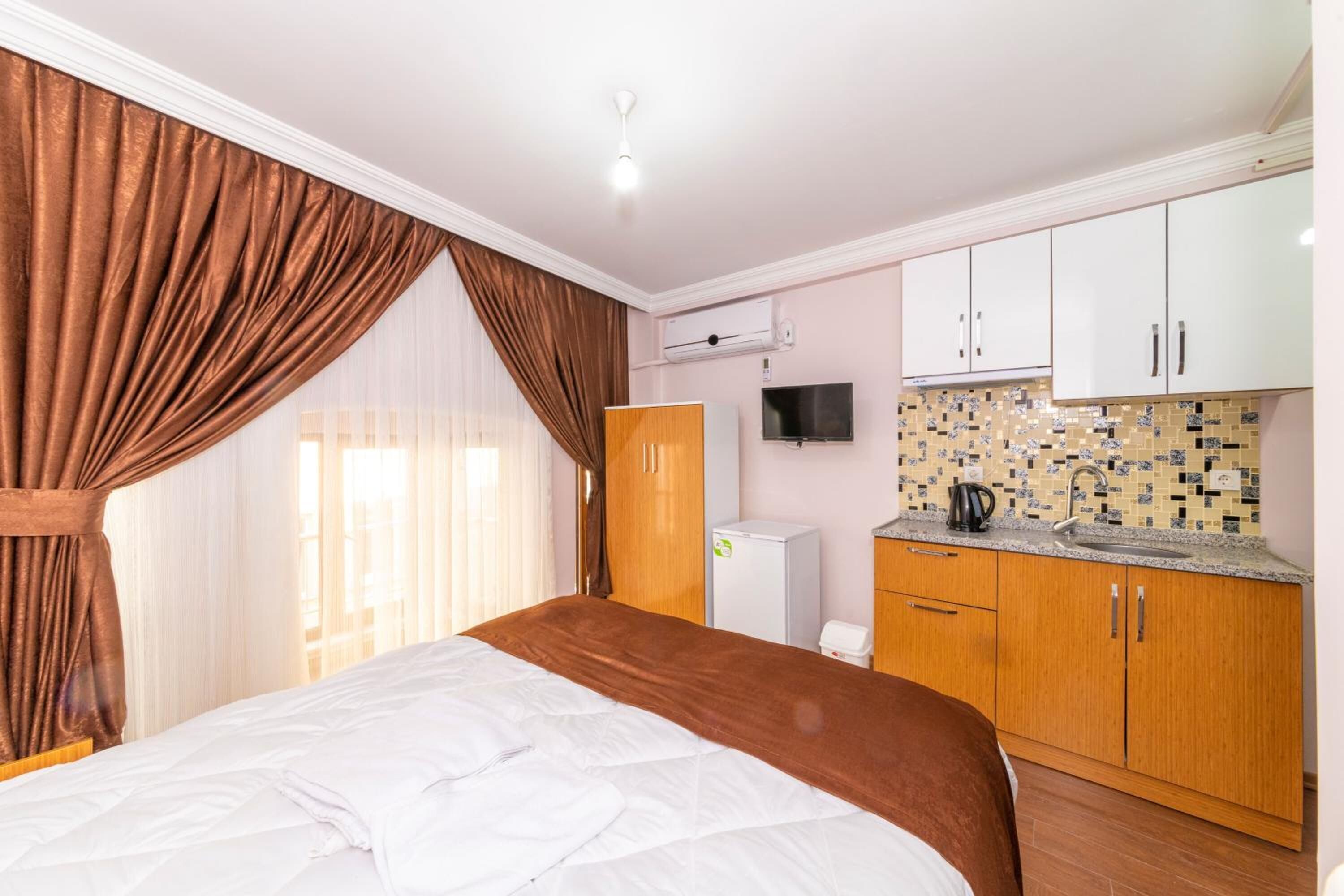 Photo - Tavra Hotel