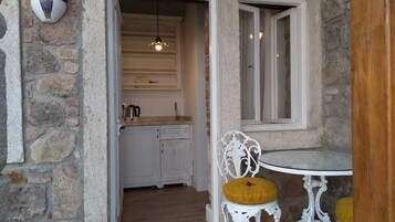 Geladeira, chaleira elétrica