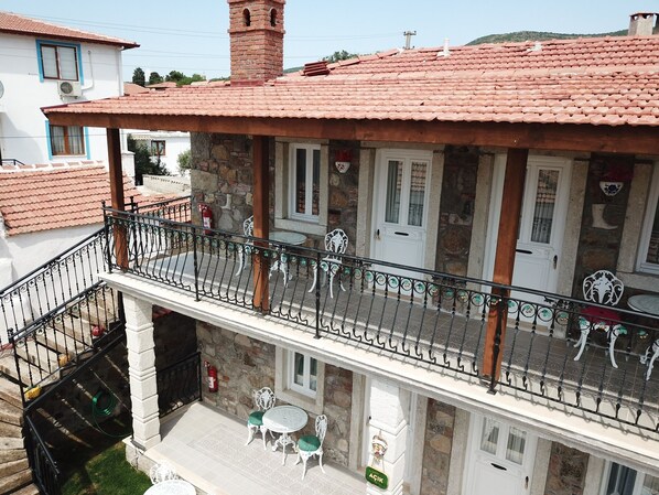 Front of property - Ada Han Butik Otel (Urla)