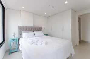 Departamento urbano | 1 habitación, decoración personalizada y muebles diferentes 