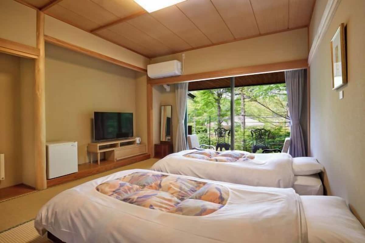1 slaapkamer, een bureau, een strijkplank/strijkijzer, gratis wifi