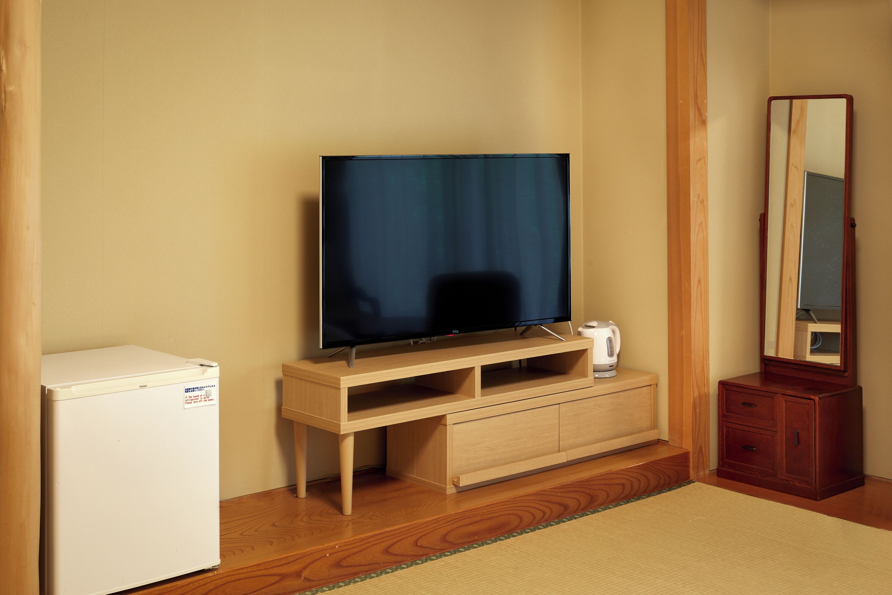 japanese western style room, non smoking (up to 3 people) | television