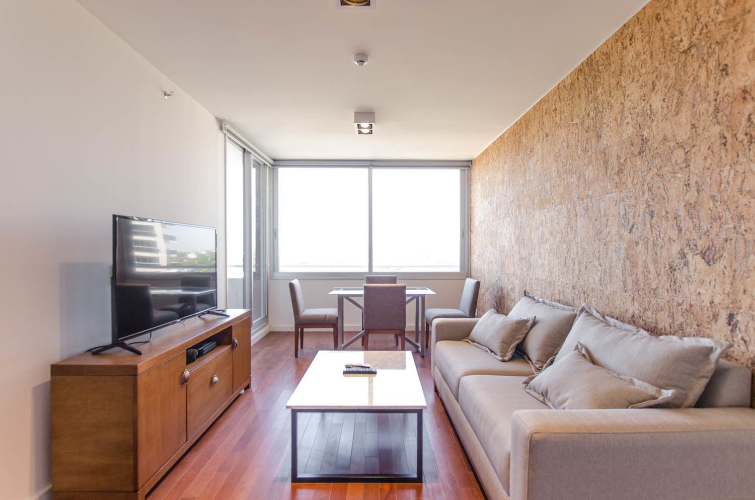 Comfort Apartment | Living room | Flat-screen TV