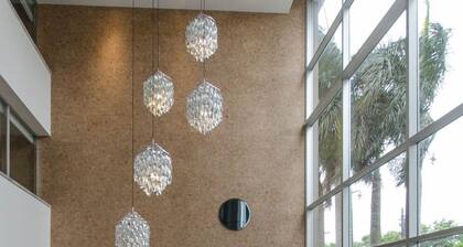 Private 5 Star 1 Bedroom Apartment on SkyTower