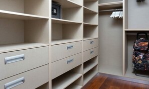 컴포트 아파트 | 객실 내 편의 시설/서비스