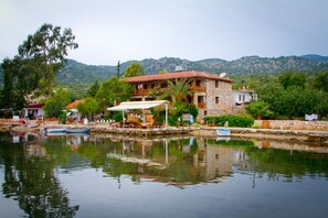 Front of property - Kekova Pansiyon (Demre)
