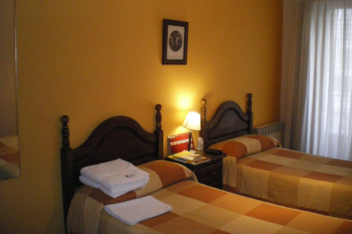 Twin Room, Shared Bathroom
