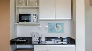 Appartement Ville | Cuisine privée | Réfrigérateur, micro-ondes, cafetière/bouilloire, bouilloire électrique