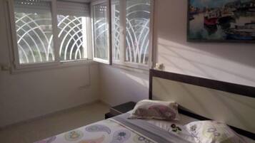 3 Schlafzimmer, Bügeleisen/Bügelbrett, WLAN