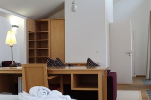 Superior Suite | In-room safe, desk, laptop workspace, blackout drapes