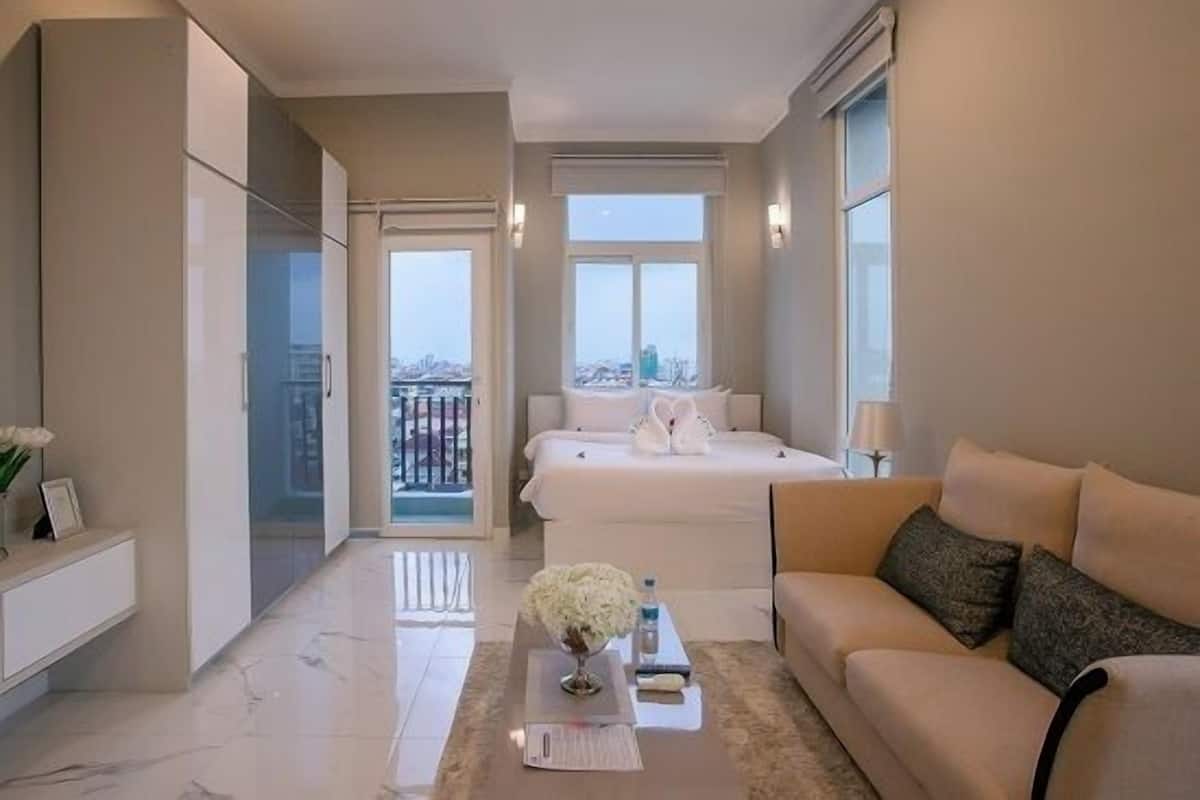 1 Schlafzimmer, Daunenbettdecken, Betten mit Memory-Foam-Matratzen
