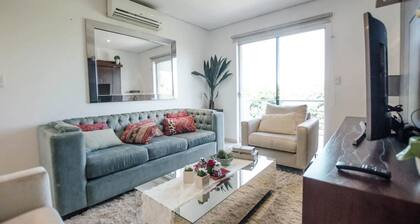 Trendy Barrio Jara apartment