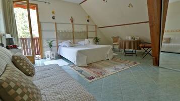 Comfort Double Room | 1 bedroom, premium bedding, Select Comfort beds, in-room safe