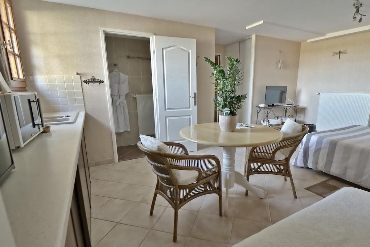 Junior tweepersoonskamer | 1 slaapkamer, luxe beddengoed, Select Comfort-bedden