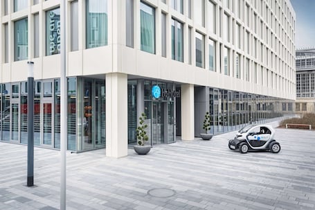Exterior. H2 Hotel Leipzig
