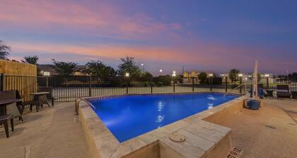 Best Western Green Oaks Inn & Suites
