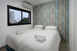Luxury Apartment, 3 Bedrooms | Premium bedding, in-room safe, cribs (free), WiFi (free) - Chic 3BR in Smolenskin by HolyGuest (Tel Aviv)
