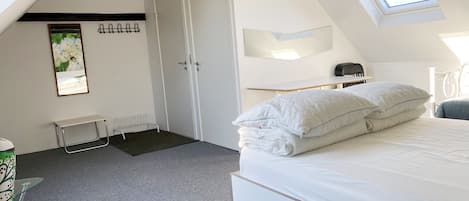 Kamar Triple (5) | 1 kamar tidur dan Wi-Fi gratis
