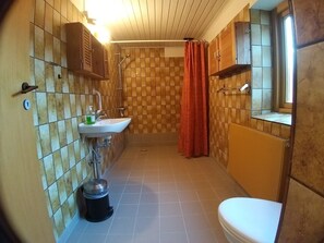 Towels, soap, toilet paper